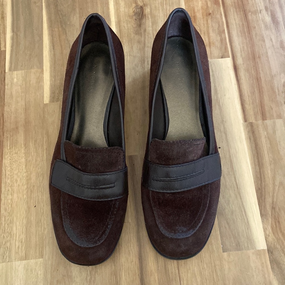 Nine West brow suede leather shoes